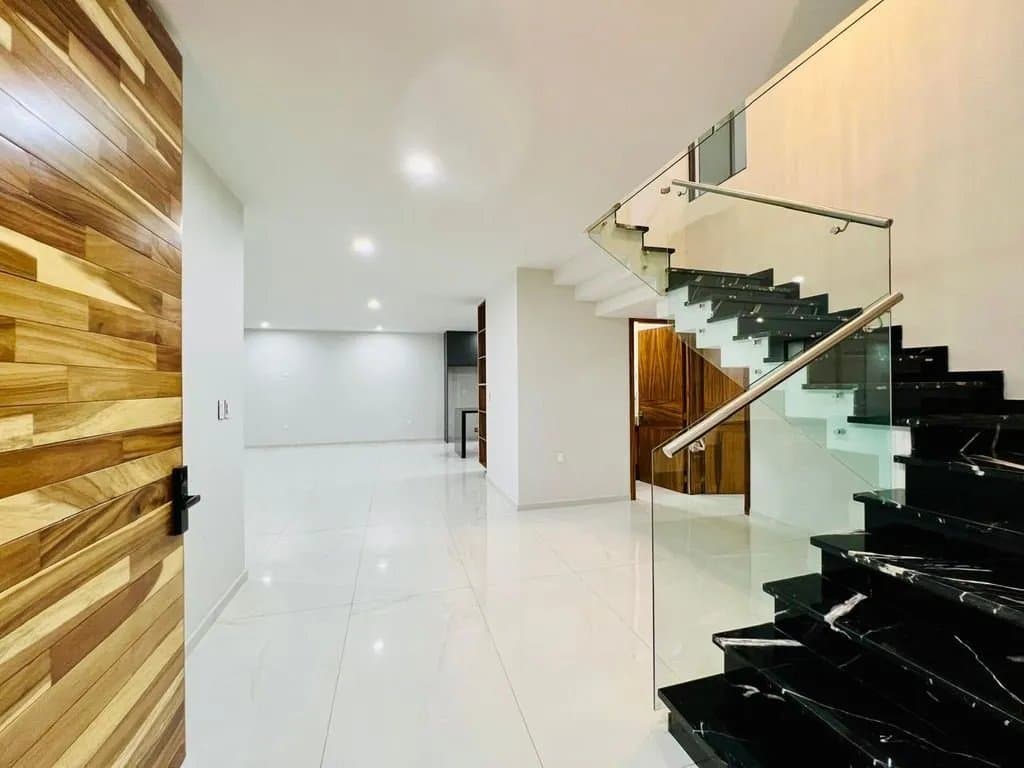 Residencia en Puerta las Lomas