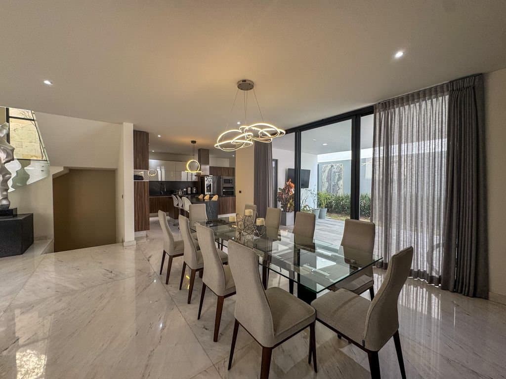 Residencia en Puerta las Lomas