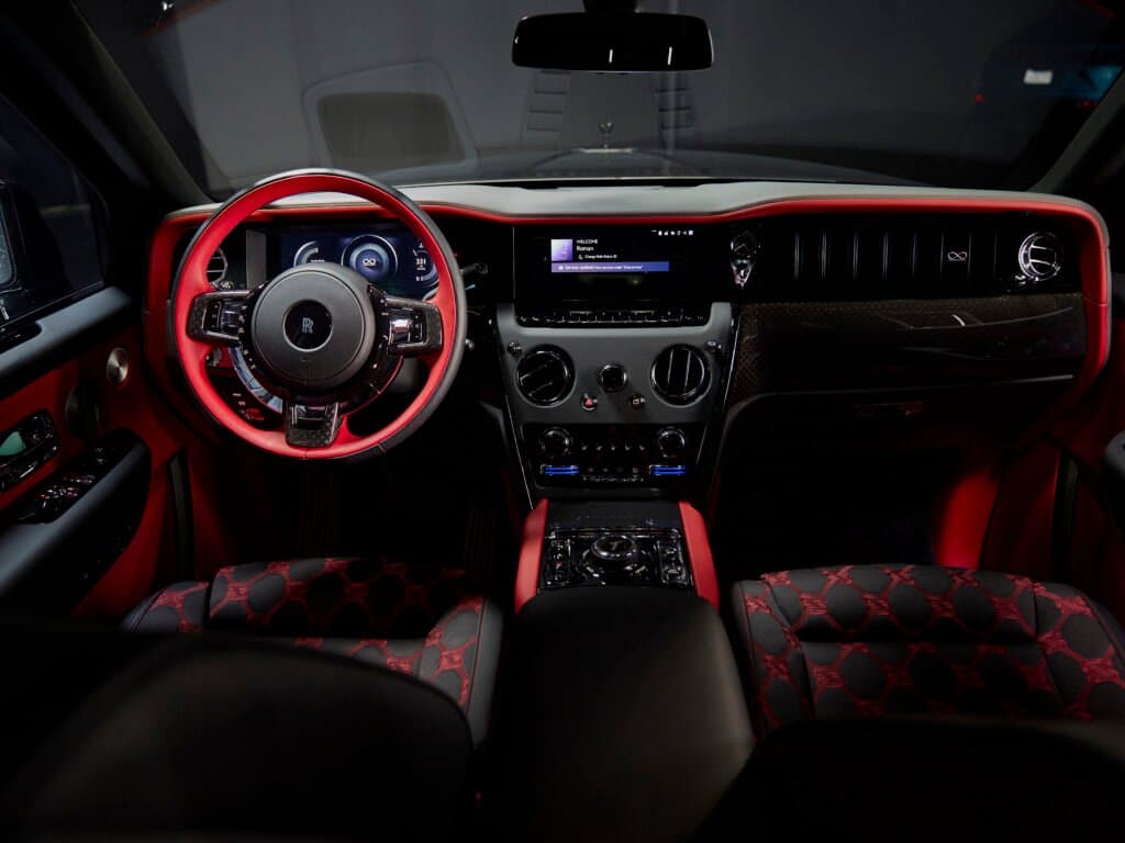 Rolls-Royce Cullinan Black Badge